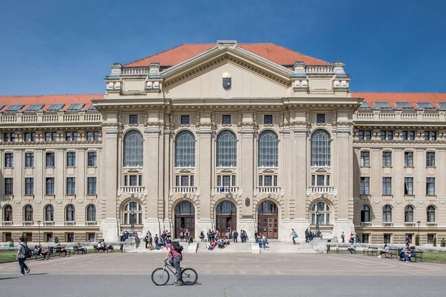 Global South Varsity and University of Debrecen: Bridging Global Knowledge in Science and Innovation
